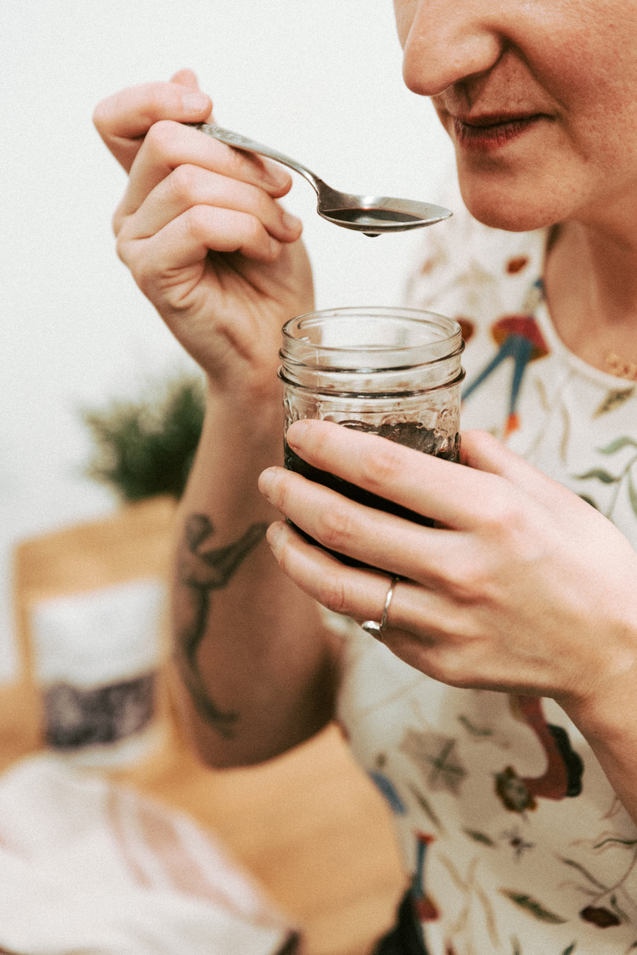 Mélange à sirop hivernal - sureau et guimauve - Les Mauvaises Herbes