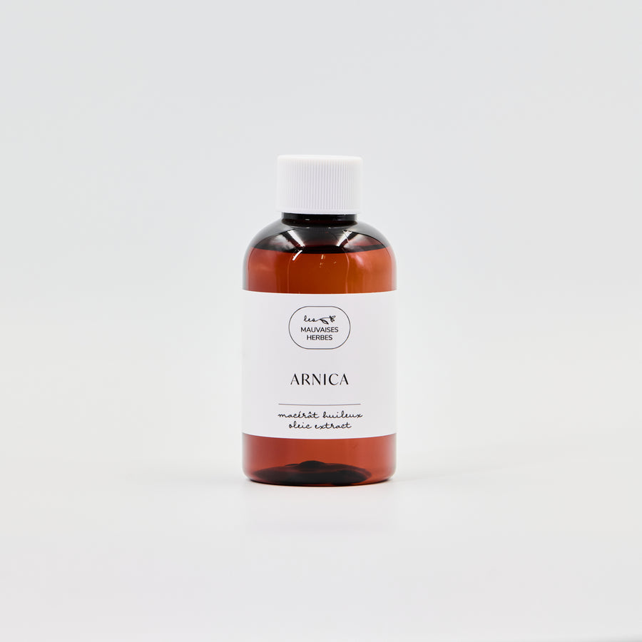 Macérât huileux d'arnica - Les Mauvaises Herbes