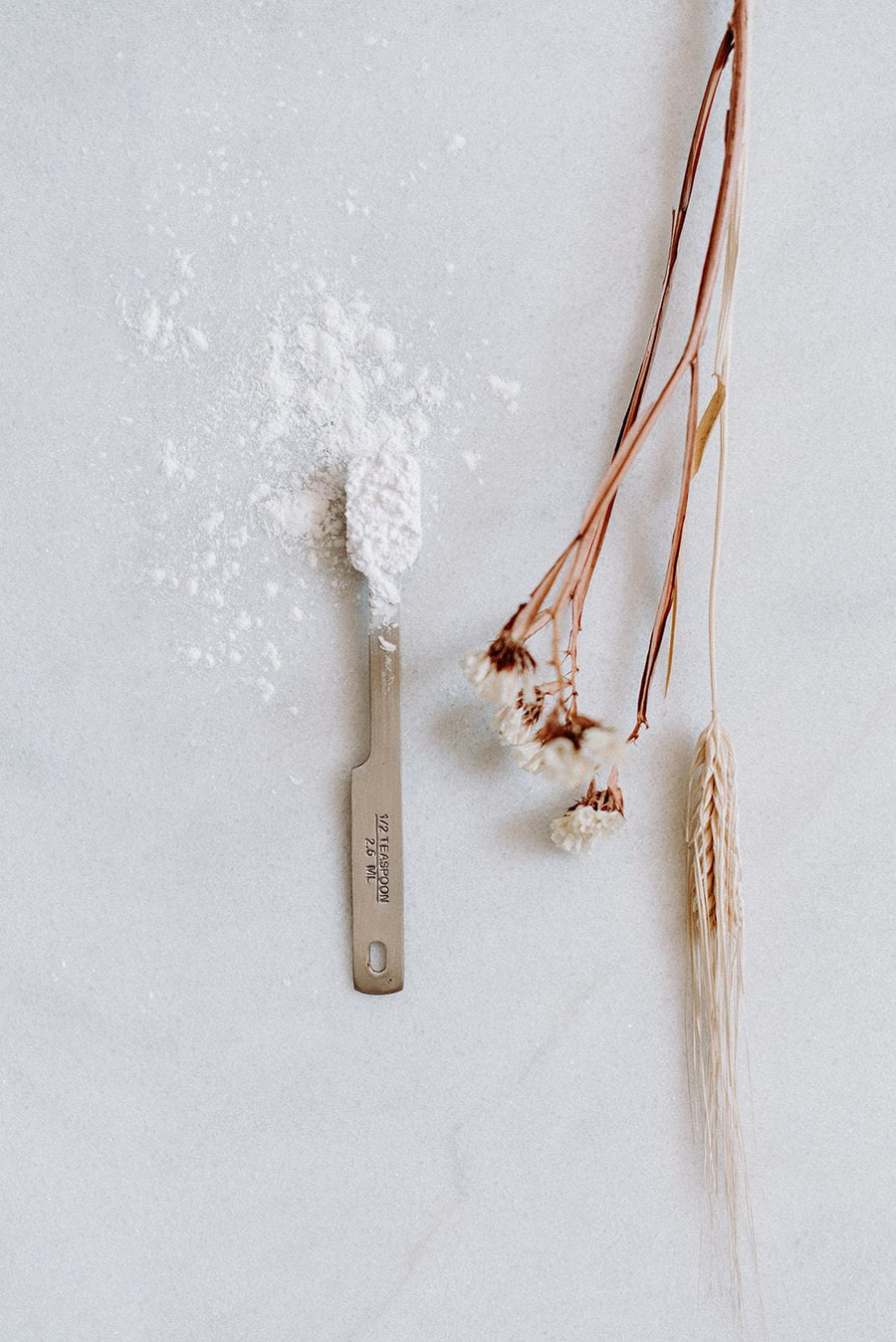 Carbonate de calcium - Les Mauvaises Herbes