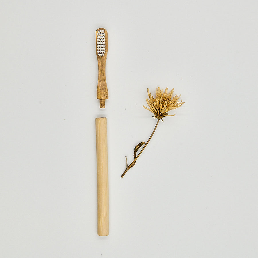 Brosse à dents à tête rechargeable en bambou